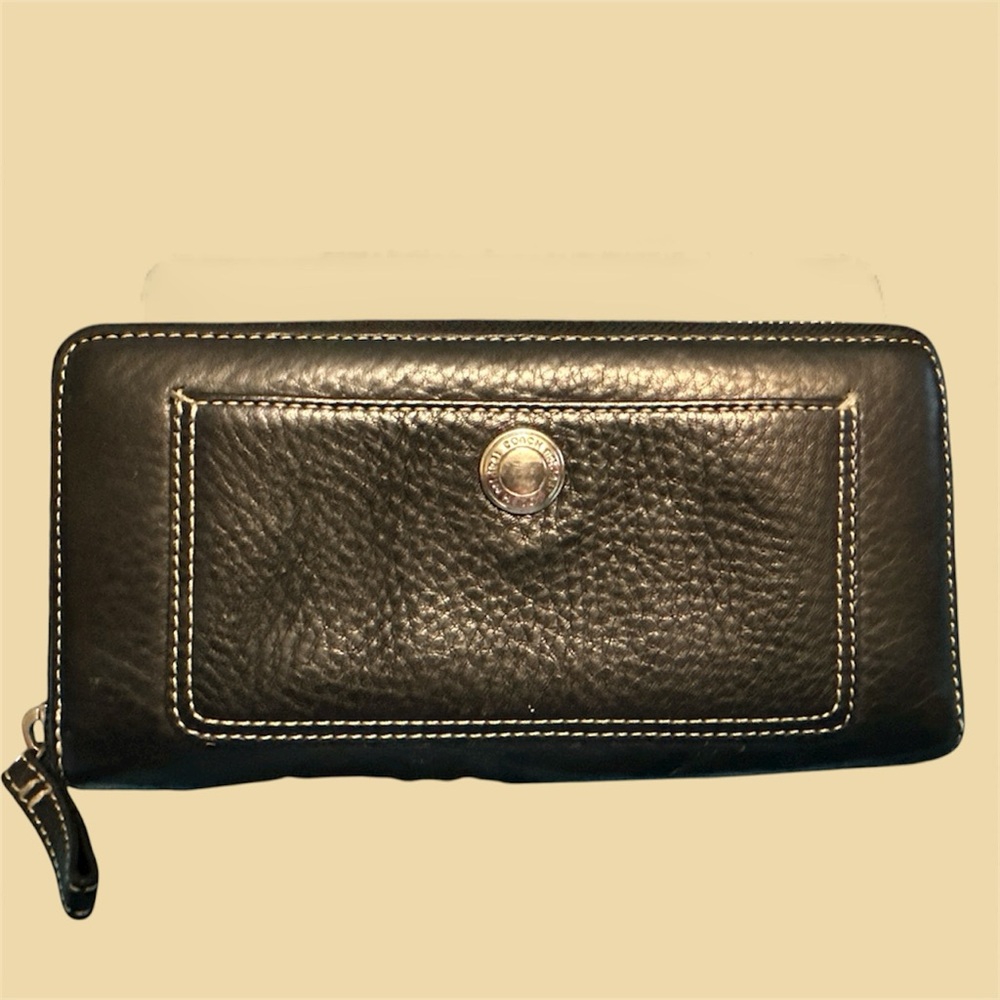 Vintage Coach Wallet Chelsea Pebbled Black Leather Wallet